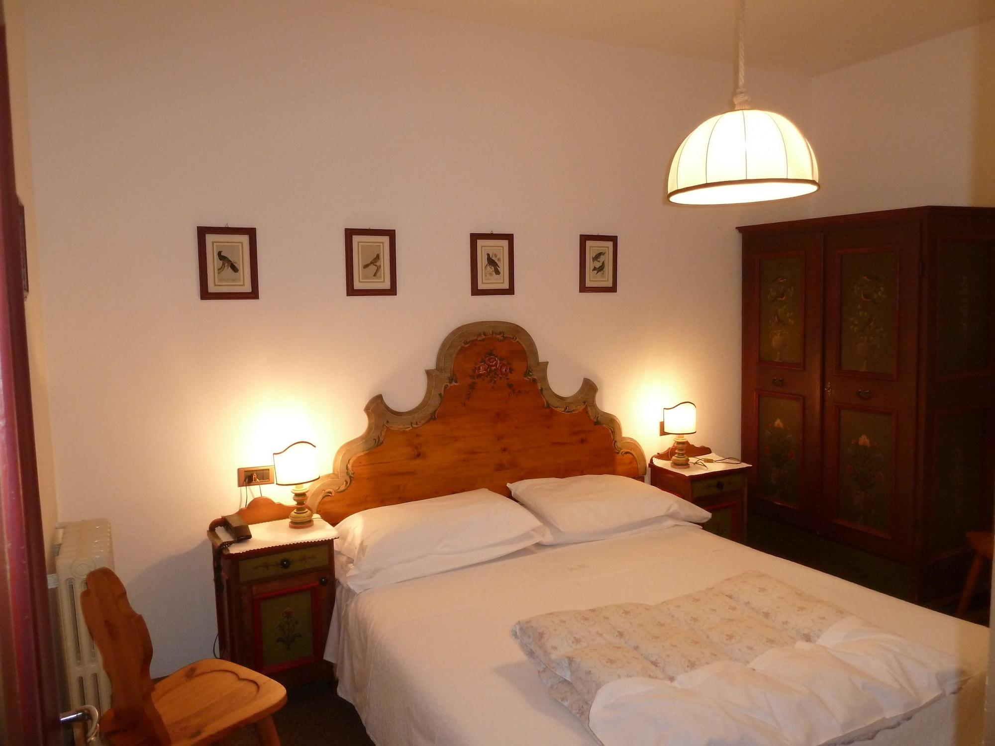 Hotel Menardi