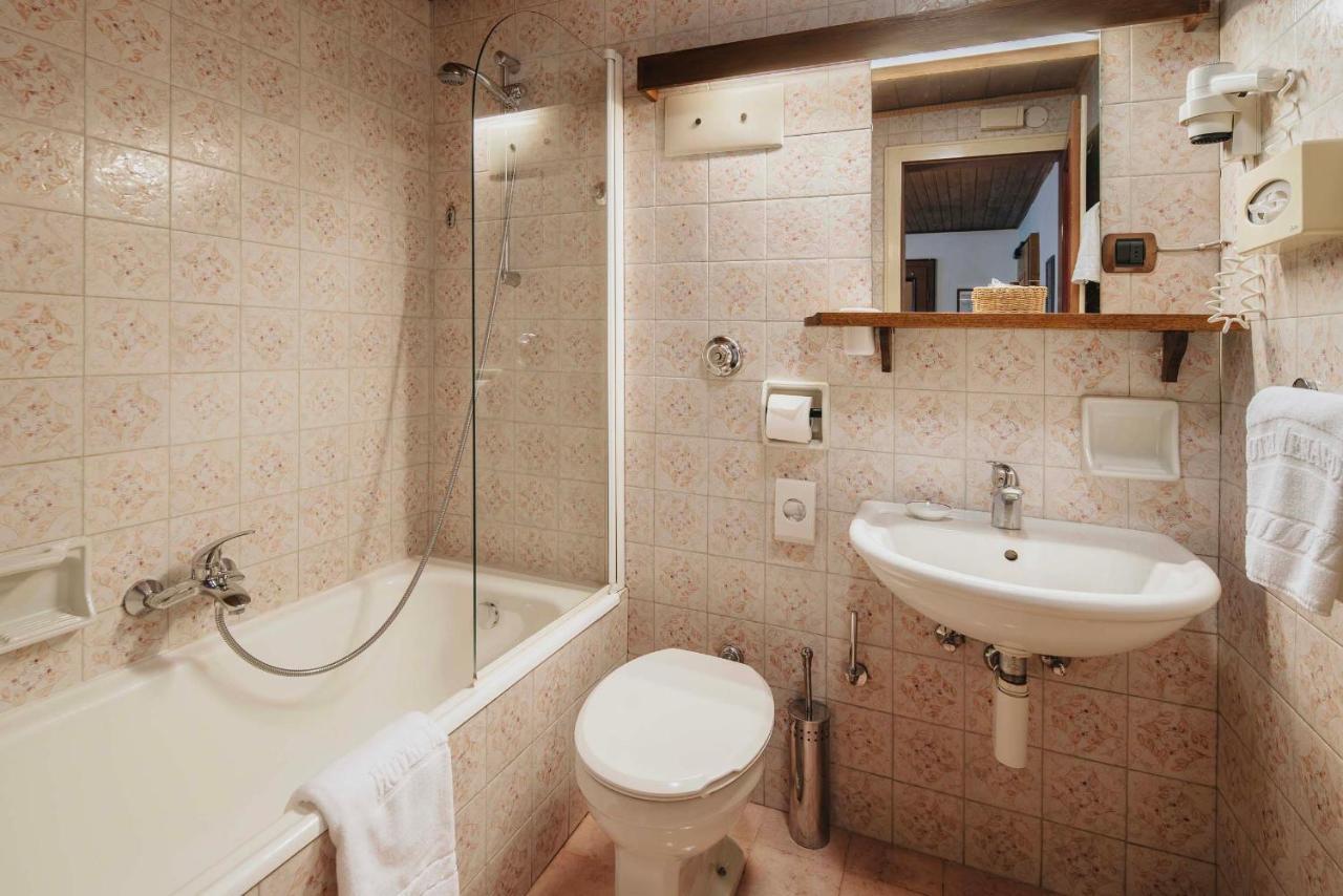 Hotel Menardi 3*