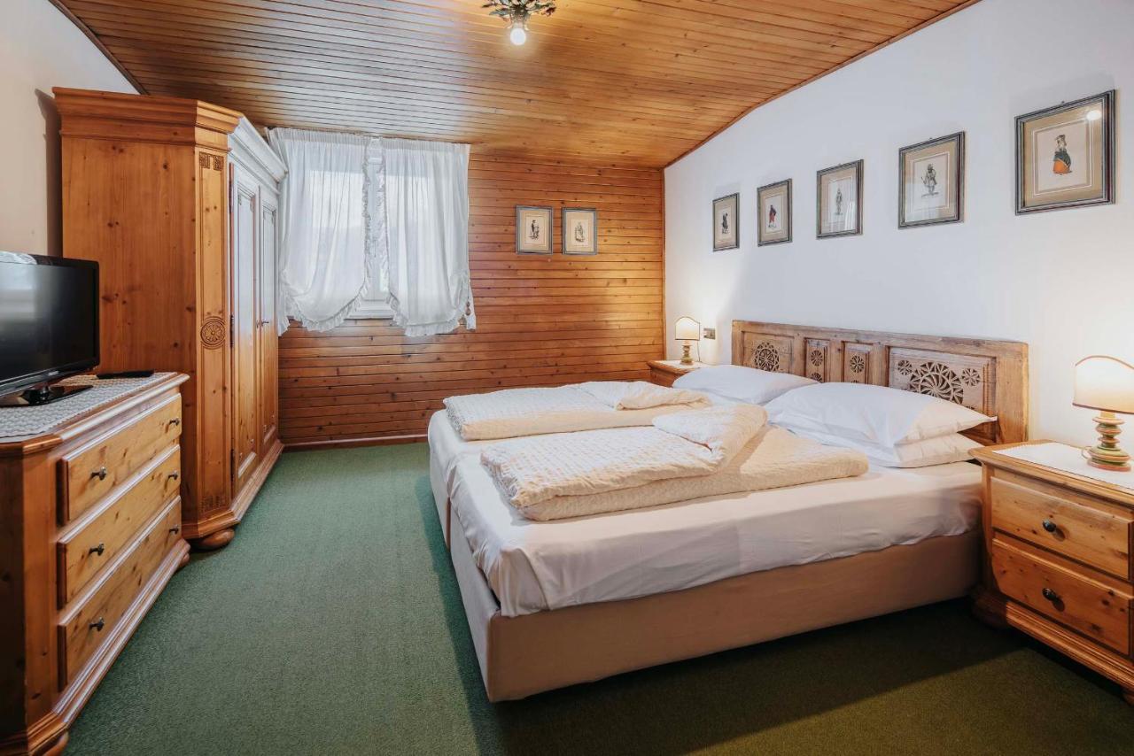 Menardi Cortina d'Ampezzo